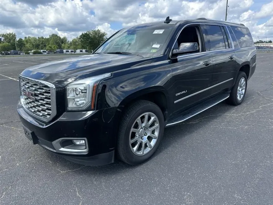 2019 Gmc Yukon XL Denali photo 1