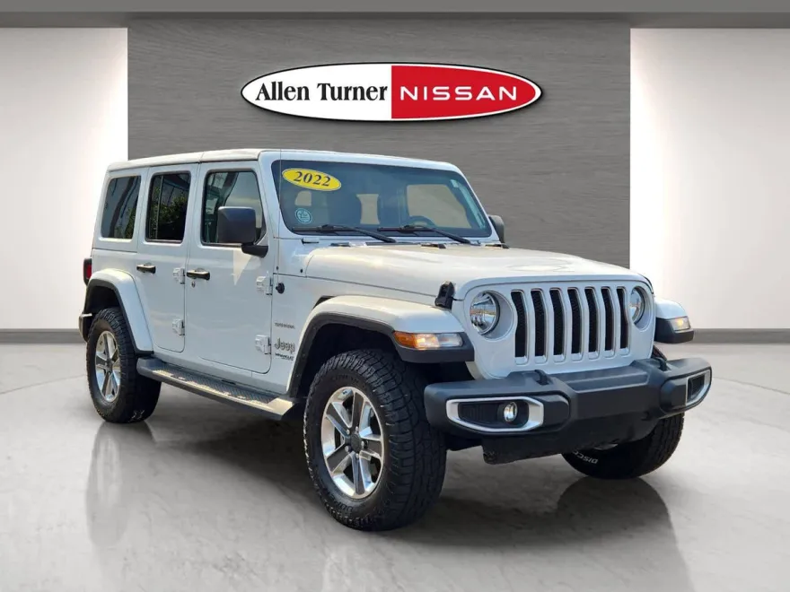 2022 Jeep Wrangler Unlimited Sahara photo 1