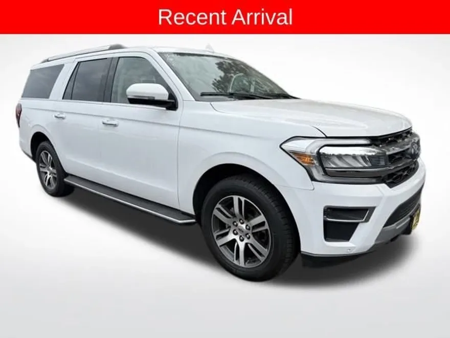 2022 Ford Expedition MAX Limited photo 1