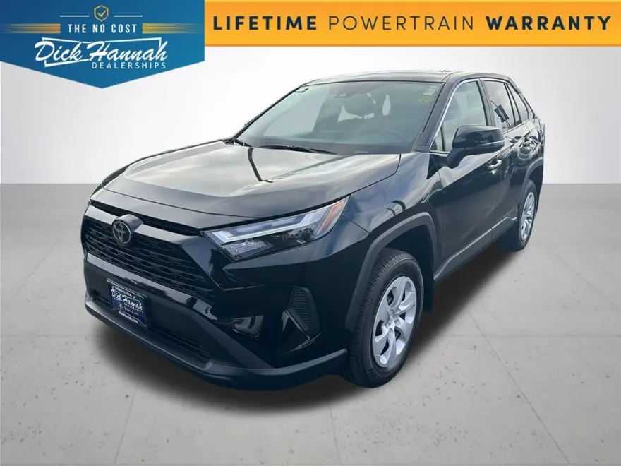 2025 Toyota RAV4 LE photo 1
