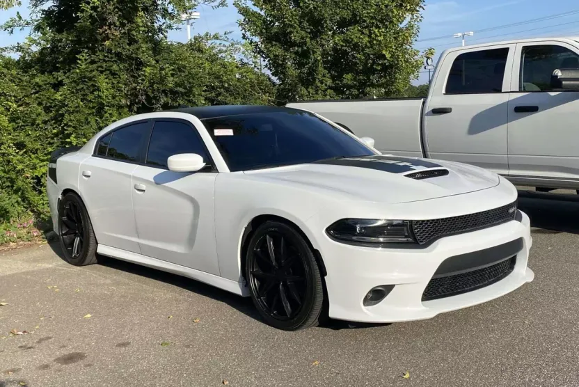 2022 Dodge Charger R/T photo 1