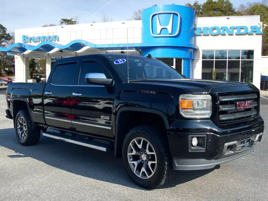 2015 Gmc Sierra 1500 SLT photo 1