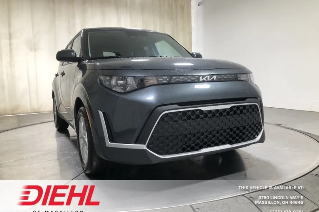 2025 Kia Soul S photo 1