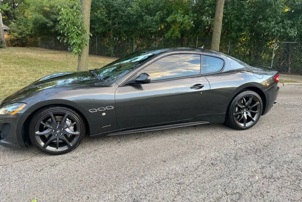 2013 Maserati Granturismo MC photo 1