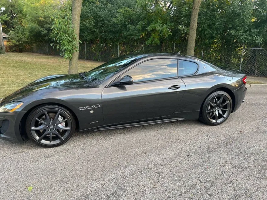 2013 Maserati Granturismo MC photo 1