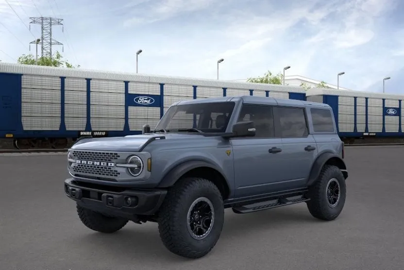 2025 Ford Bronco Badlands photo 1