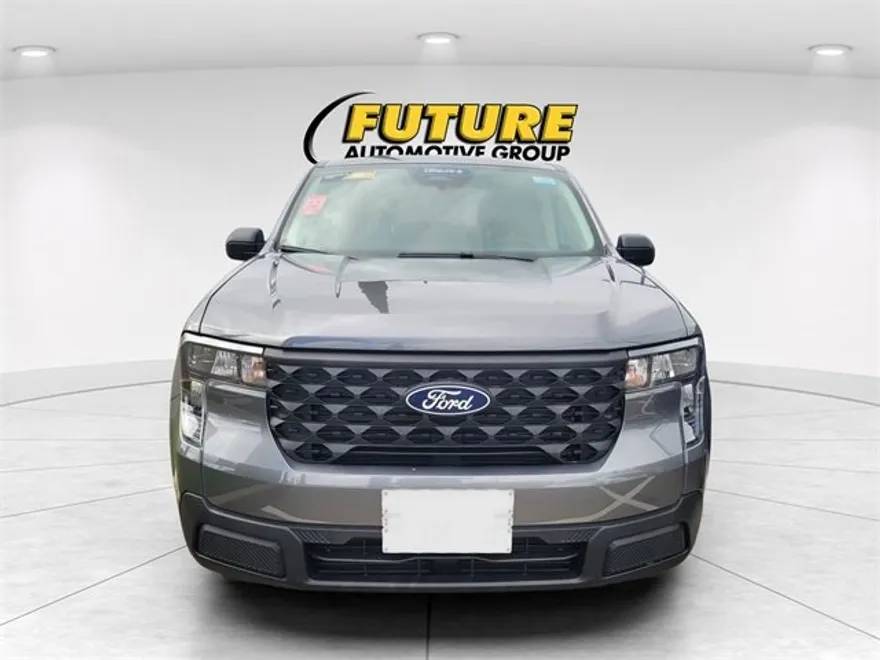2025 Ford Maverick XL photo 1