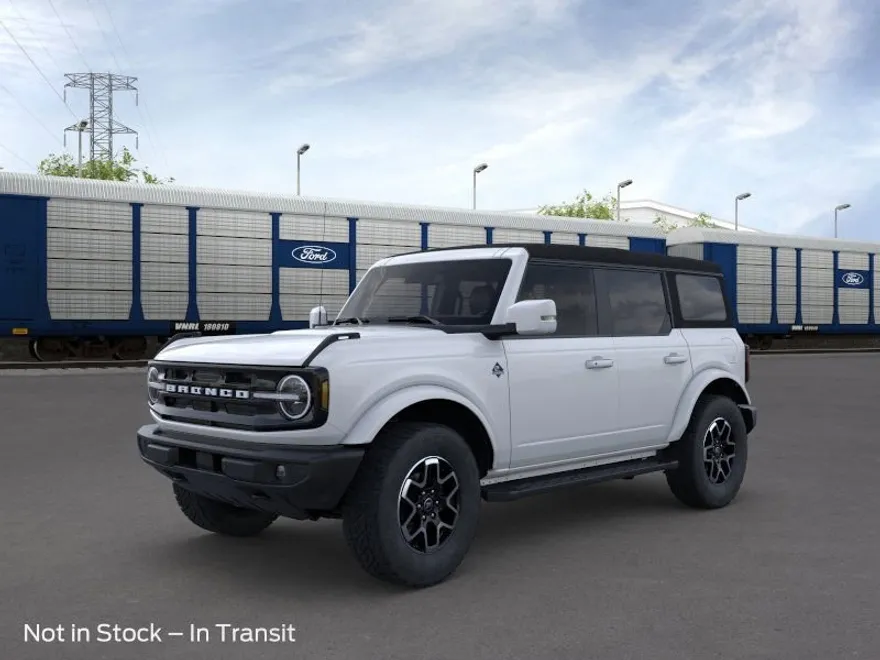2024 Ford Bronco Outer Banks photo 1