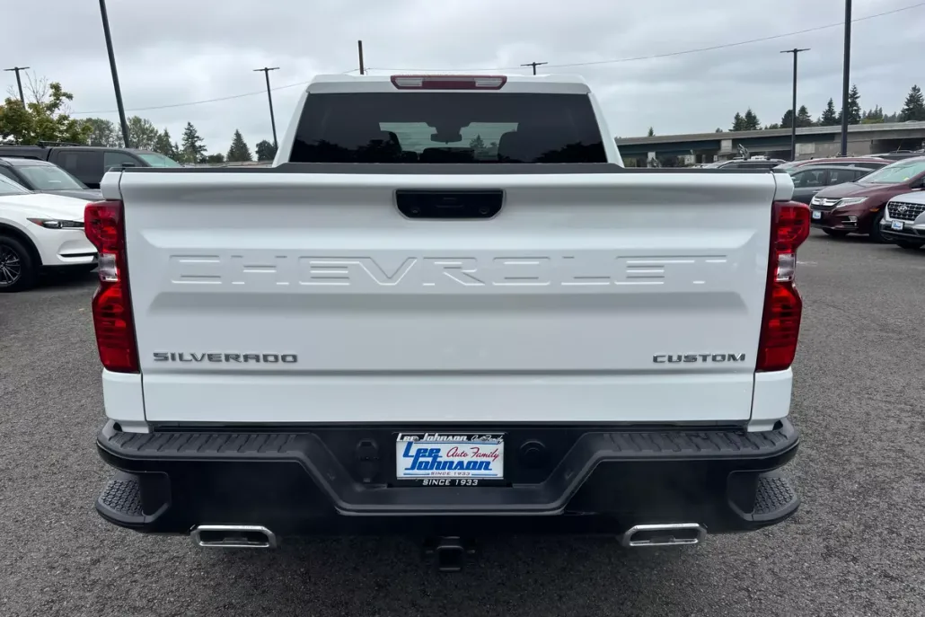 2024 Chevrolet Silverado 1500 Custom Trail Boss photo 1