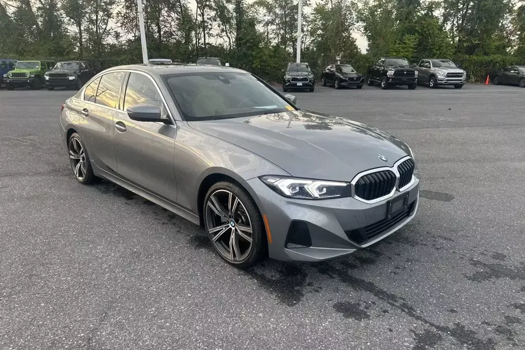 2024 Bmw 330i xDrive photo 1