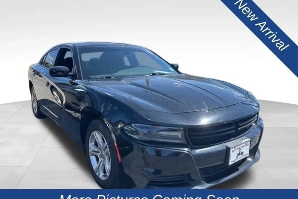 2018 Dodge Charger SXT photo 1