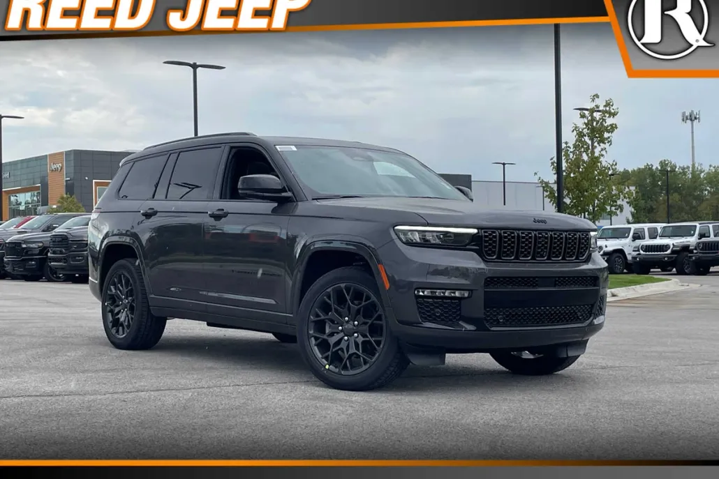 2025 Jeep Grand Cherokee L Summit Reserve photo 1