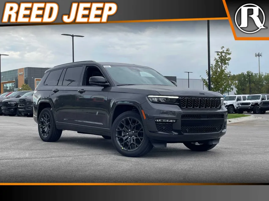 2025 Jeep Grand Cherokee L Summit Reserve photo 1