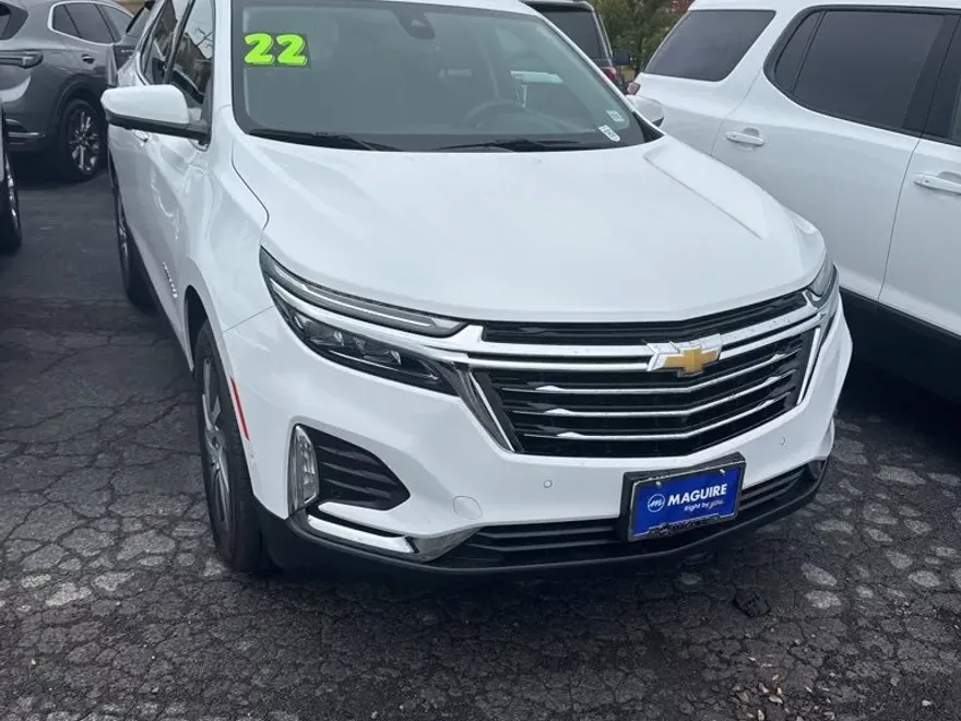 2022 Chevrolet Equinox Premier photo 1