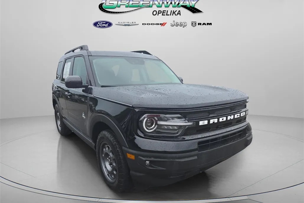 2024 Ford Bronco Sport Outer Banks photo 1