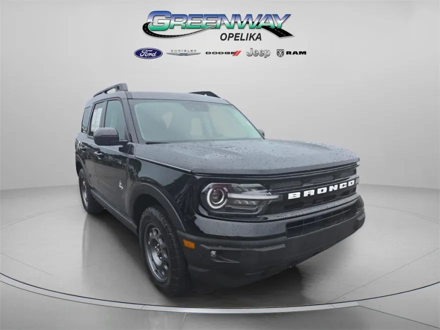 2024 Ford Bronco Sport Outer Banks photo 1