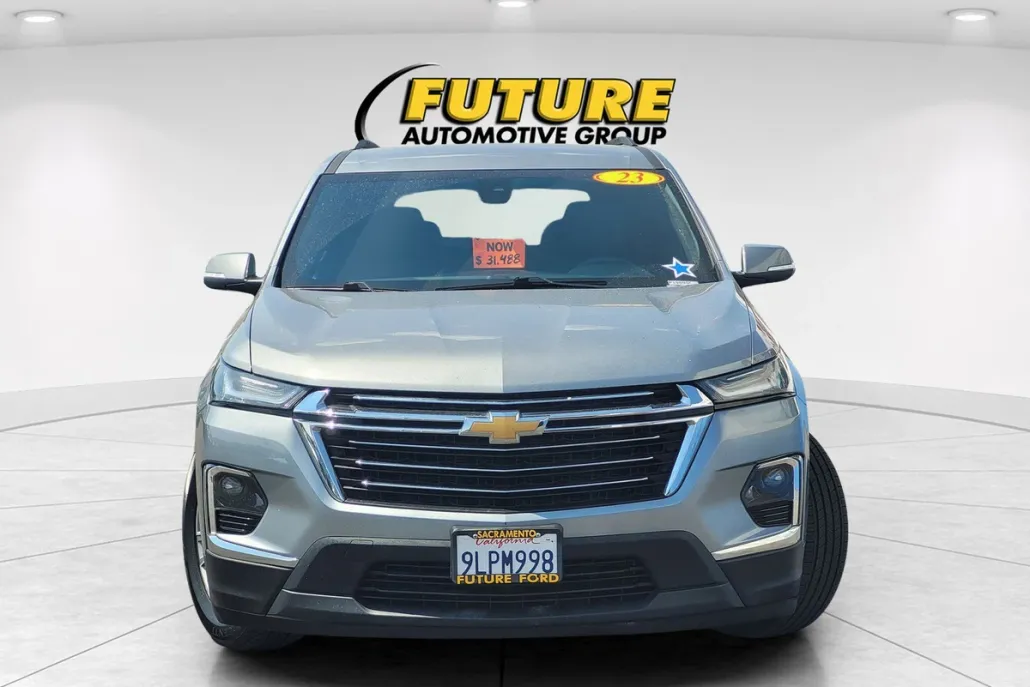 2023 Chevrolet Traverse Cloth photo 1