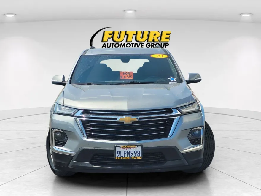 2023 Chevrolet Traverse Cloth photo 1