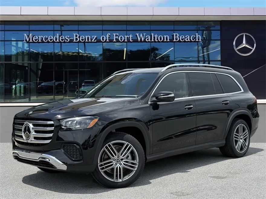 2025 Mercedes Benz GLS 450 4MATIC photo 1