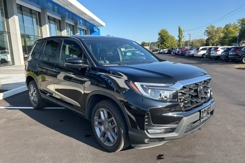 2023 Honda Passport EX-L photo 1