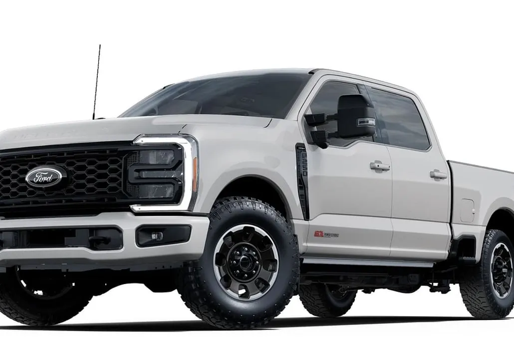 2025 Ford F-250 photo 1