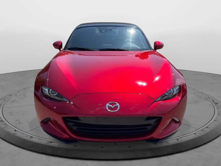 2022 Mazda MX-5 Miata Miata Grand Touring photo 1