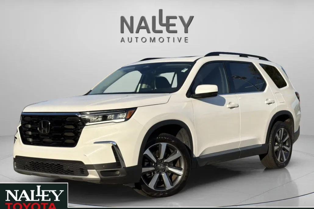 2024 Honda Pilot Touring photo 1