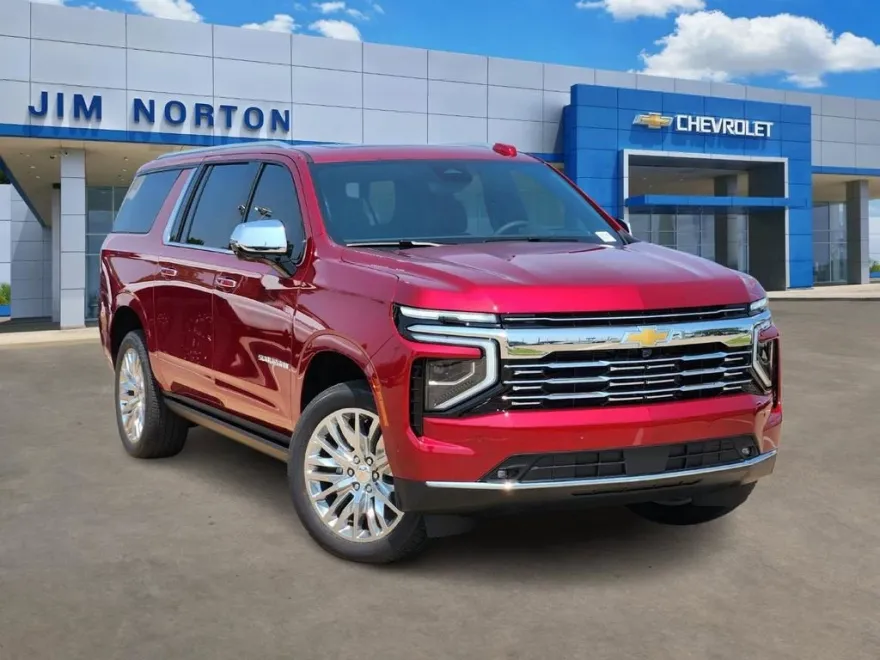 2025 Chevrolet Suburban Premier photo 1