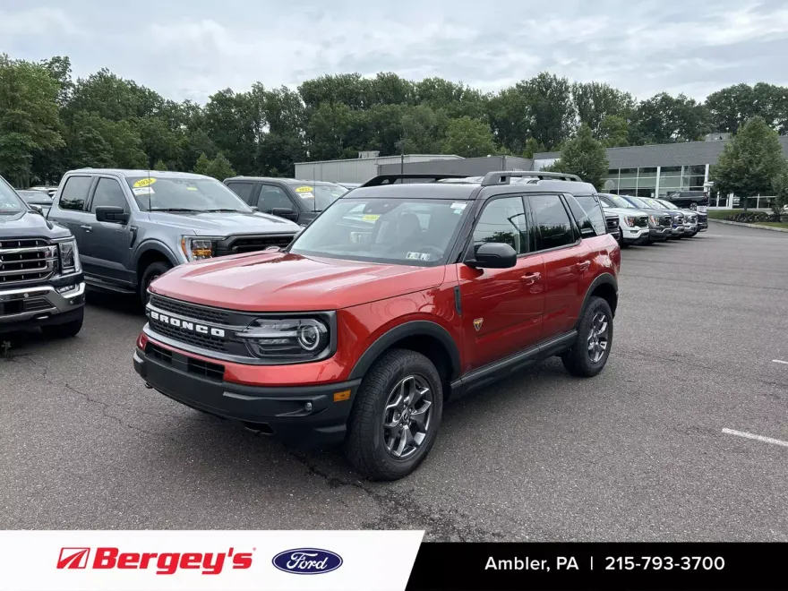 2024 Ford Bronco Sport Badlands photo 1