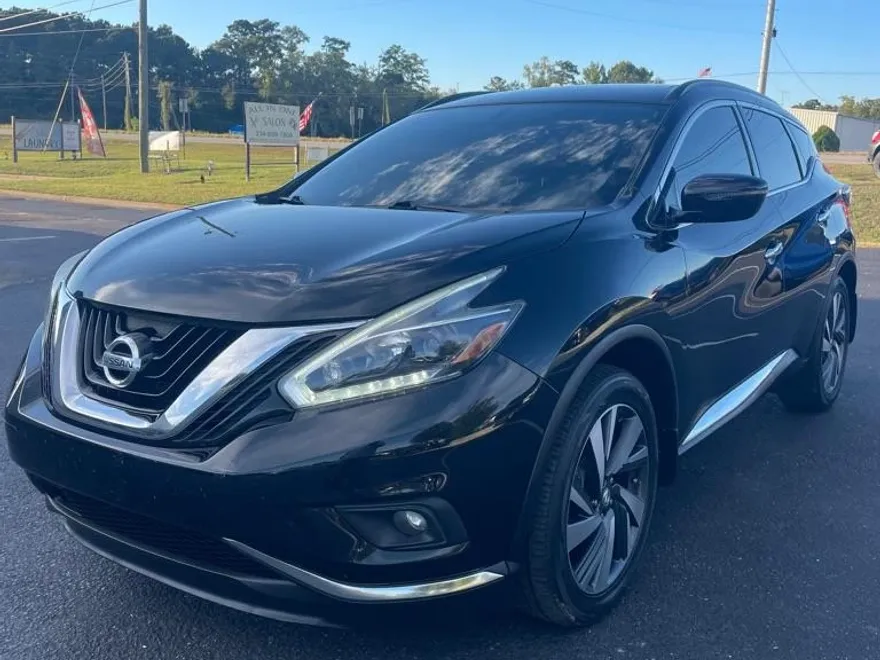 2018 Nissan Murano SV photo 1