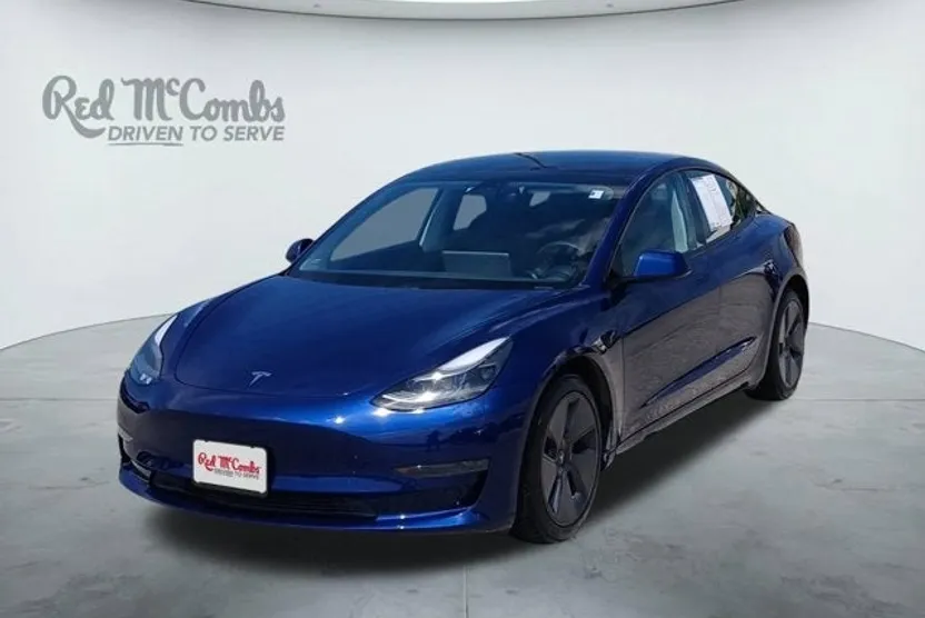 2021 Tesla Model 3 Standard Range Plus photo 1