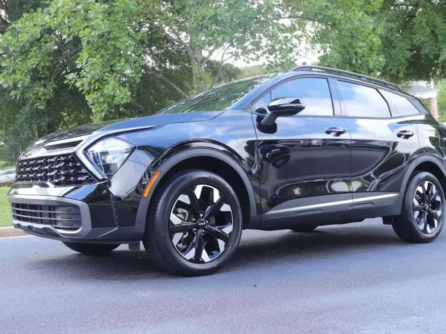 2023 Kia Sportage X-Line photo 1