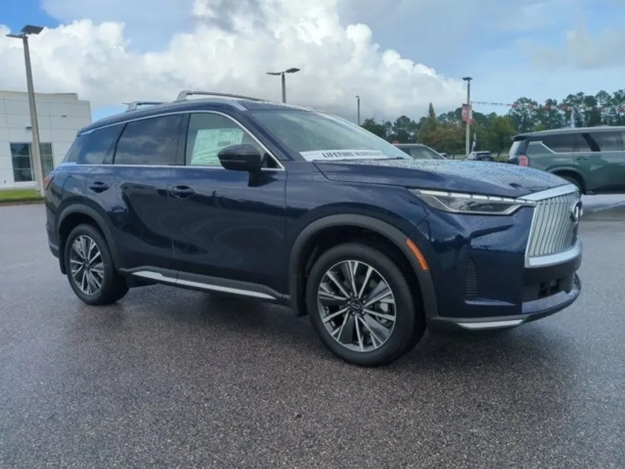 2026 Infiniti QX60 Luxe photo 1