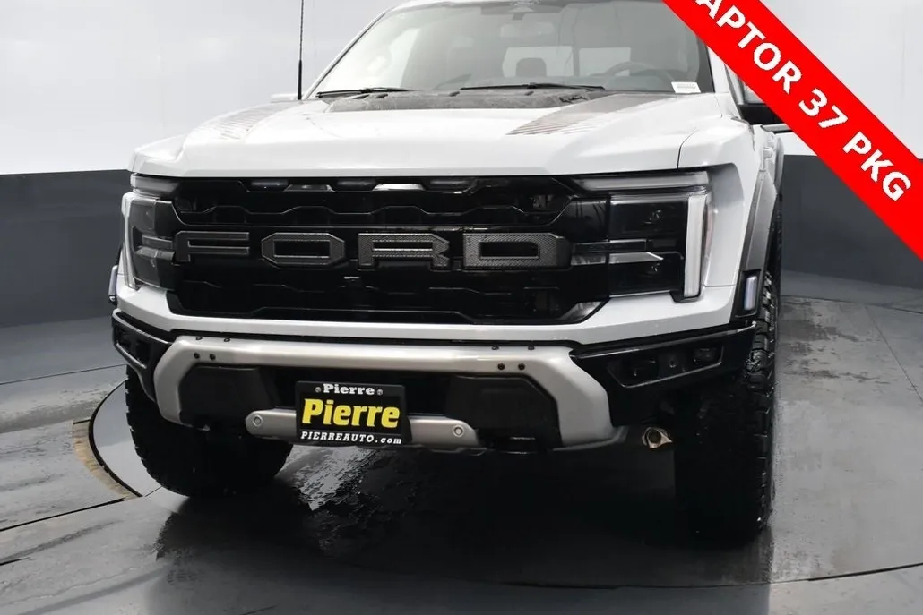 2025 Ford F-150 Raptor photo 1