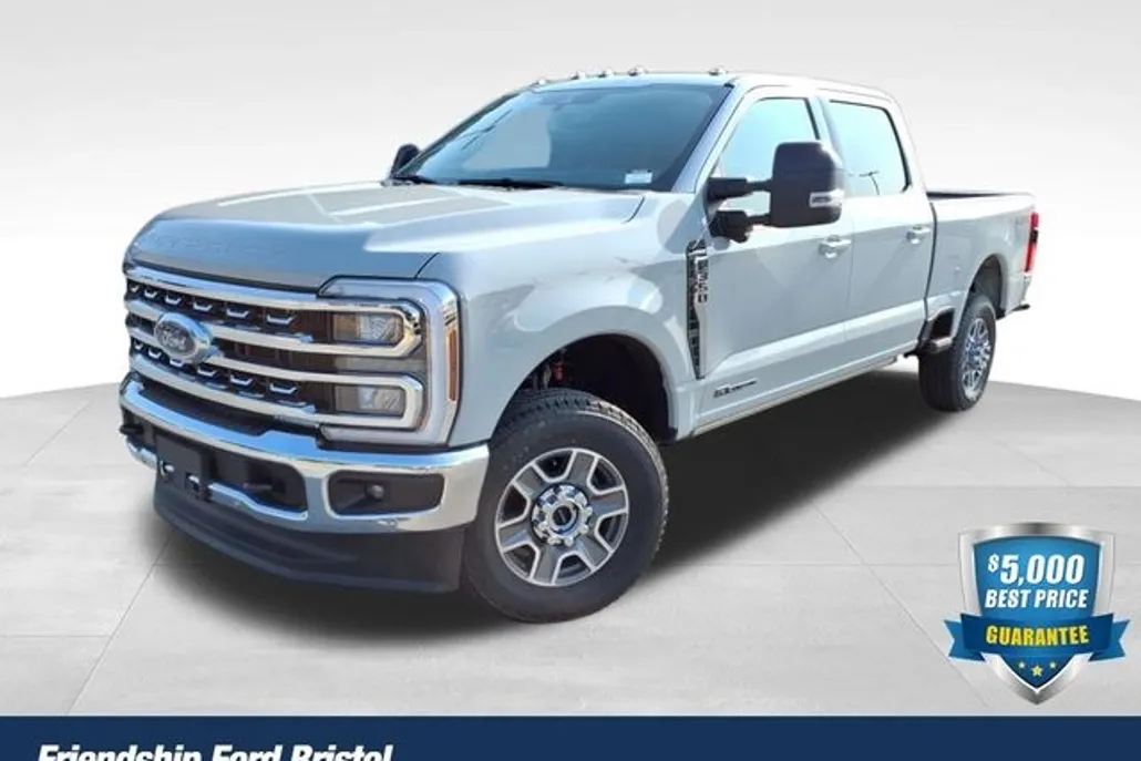 2025 Ford F-350 Lariat photo 1