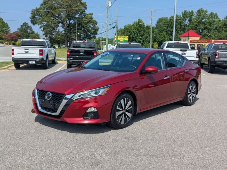 2022 Nissan Altima 2.5 SL photo 1