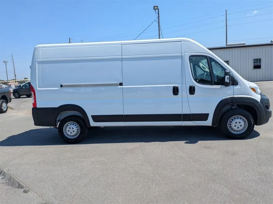 2025 Ram ProMaster 2500 photo 1