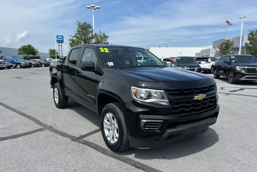 2022 Chevrolet Colorado LT photo 1