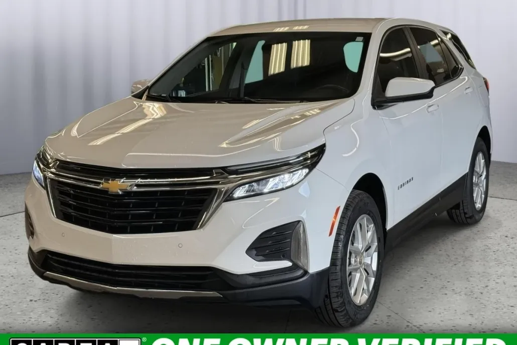 2022 Chevrolet Equinox LT photo 1