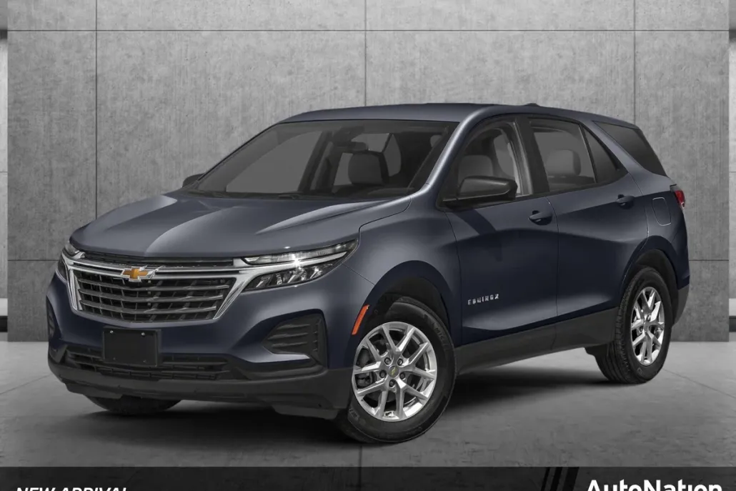 2023 Chevrolet Equinox LT photo 1