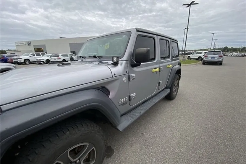 2018 Jeep Wrangler Unlimited Sport S photo 1