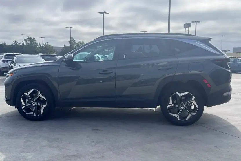 2024 Hyundai Tucson Hybrid SEL Convenience photo 1