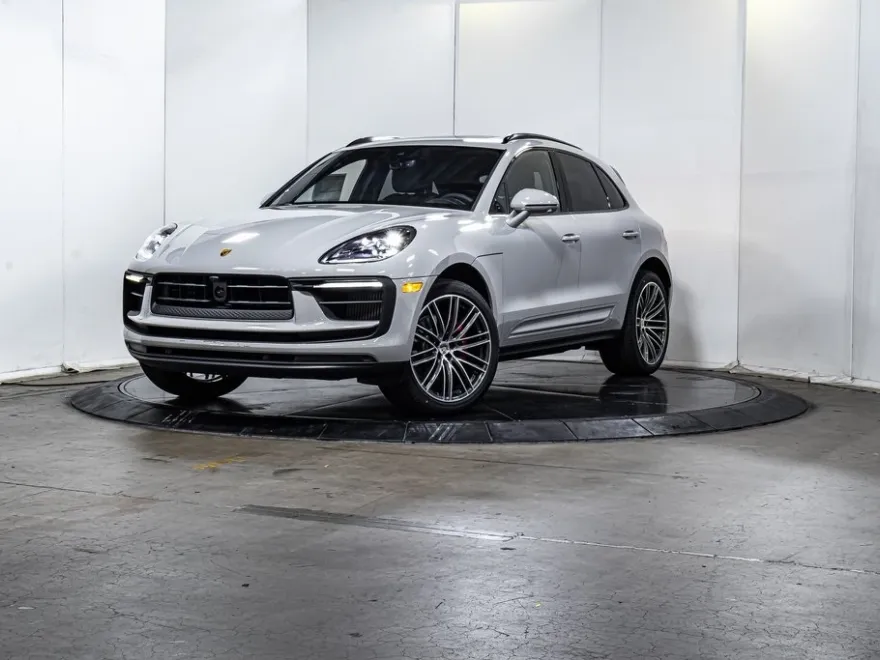 2025 Porsche Macan S photo 1