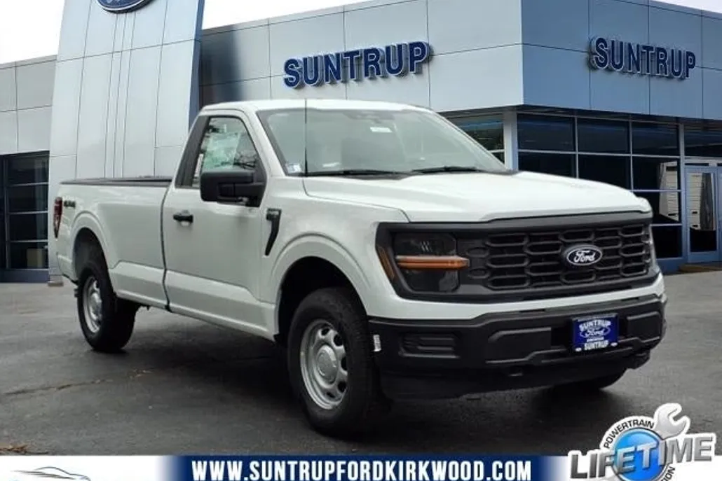 2025 Ford F-150 XL photo 1