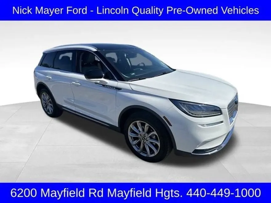 2022 Lincoln Corsair Standard photo 1