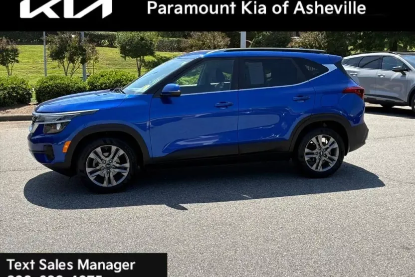 2023 Kia Seltos S photo 1