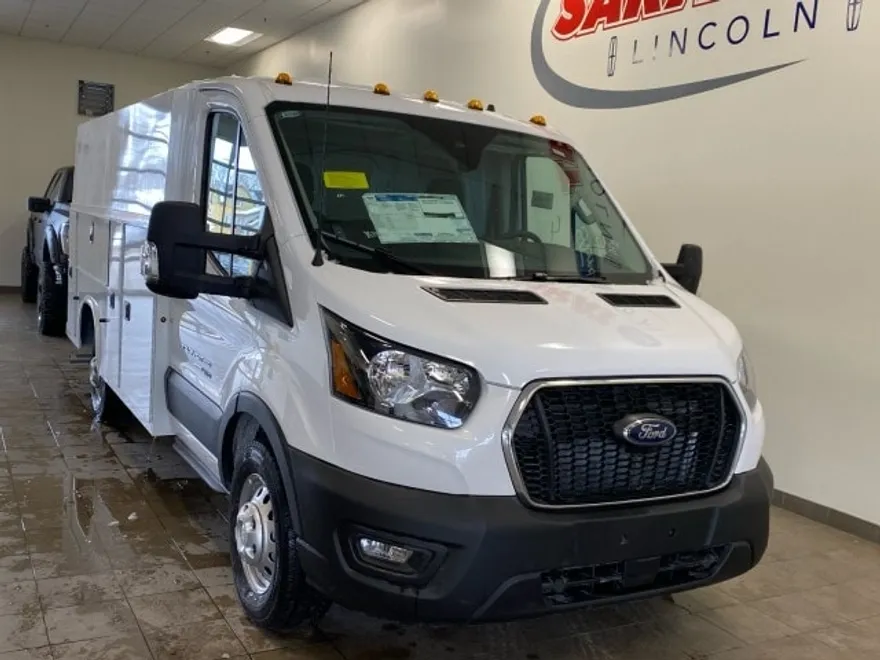 2024 Ford Transit photo 1