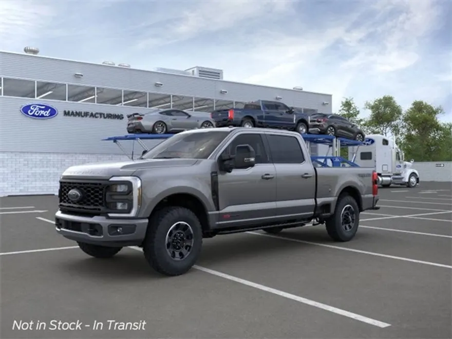 2025 Ford F-350 Lariat photo 1