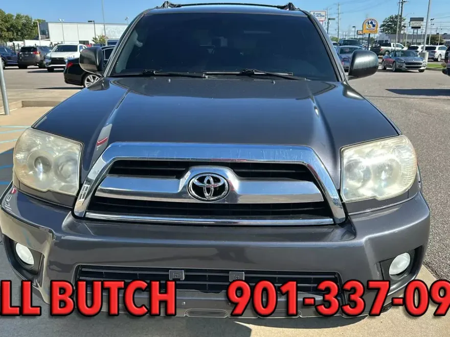 2007 Toyota 4Runner SR5 Sport photo 1