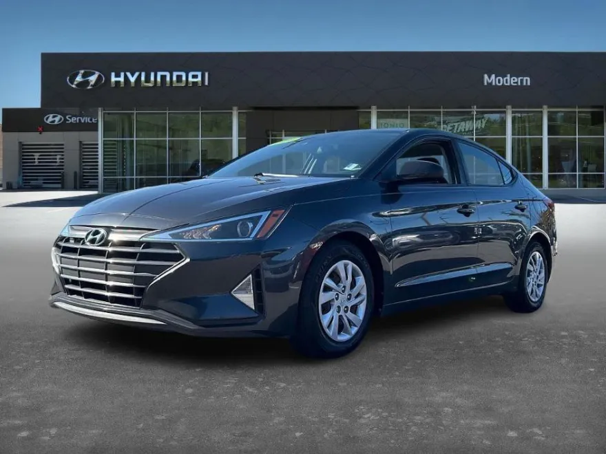 2020 Hyundai Elantra SE photo 1